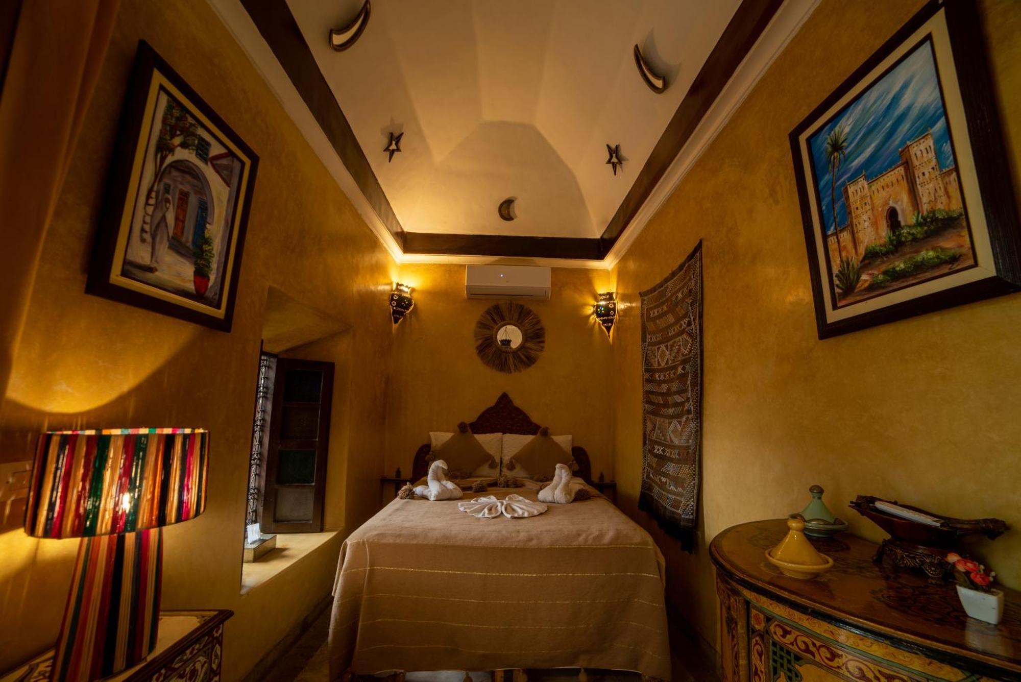 Riad Le Jardin De Lea, Suites & Spa Marakeş Oda fotoğraf
